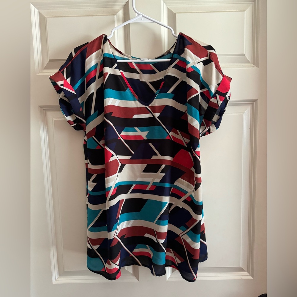 Multicolored lightweight maternity shirt